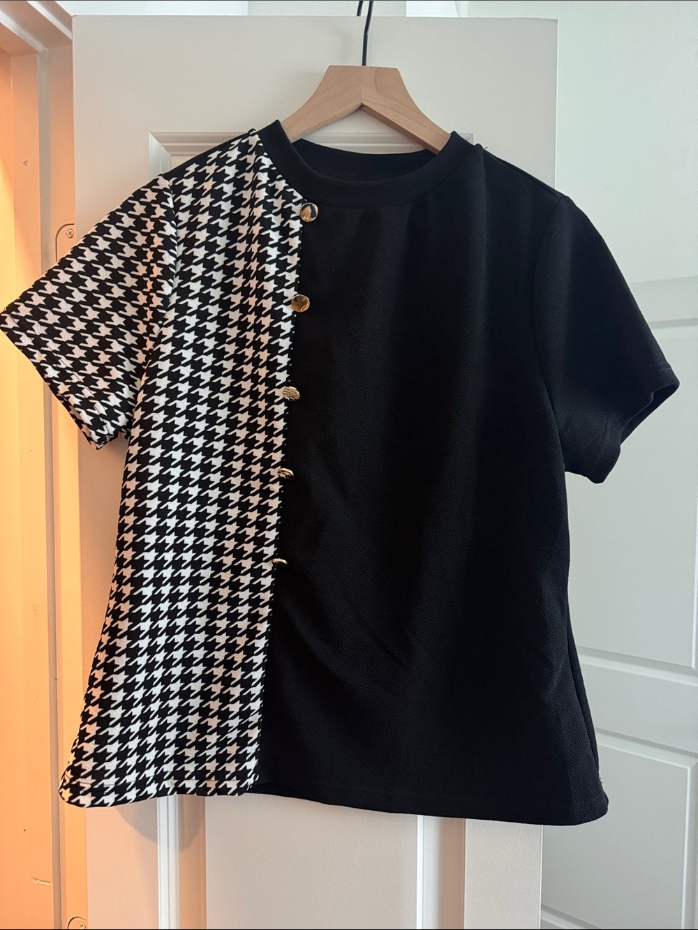 Girls' Black & White Houndstooth Short-Sleeve Top
